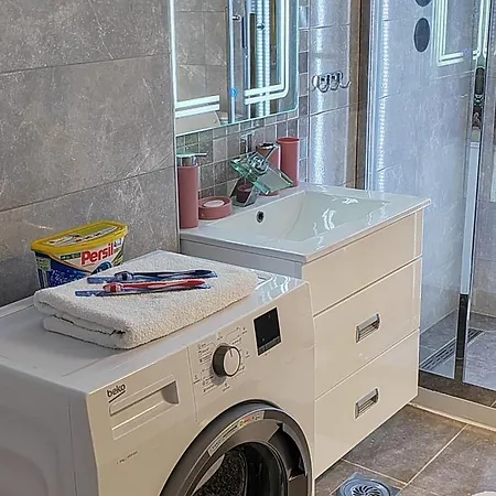 Golden Royal * Kragujevac